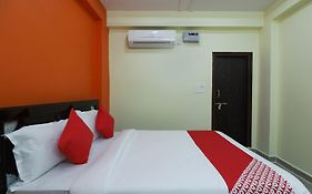 Hotel O S V Residency